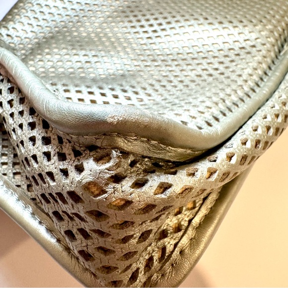 Rare Chanel Medium Up In The Air Flap Bag In Metallic Gold Perforated Leather - Picture 16 of 16